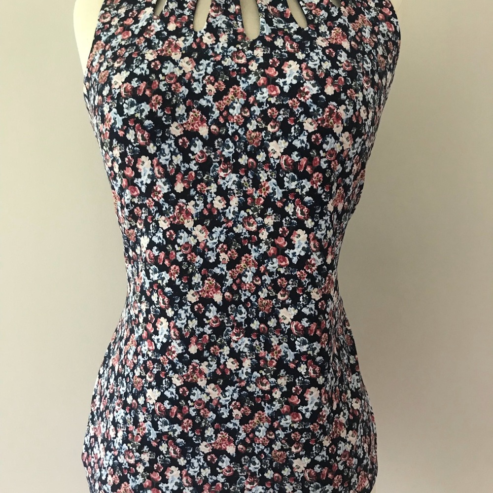 White House Black Market Top